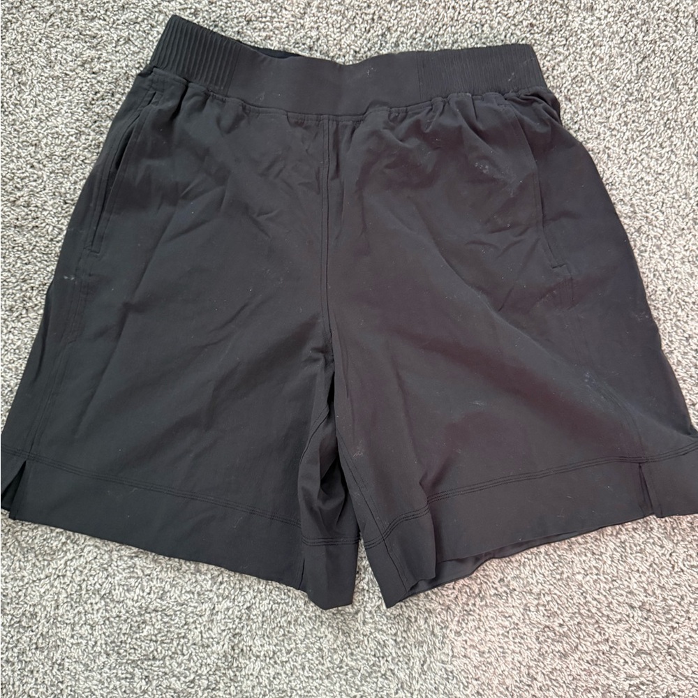 Lululemon Stretch Woven High-Rise Bermuda Shorts - Black